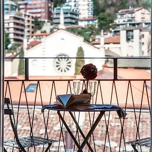 Anna's Super Cozy Flat, With A/c, High Speed Wifi, Near The And Public Transport Como